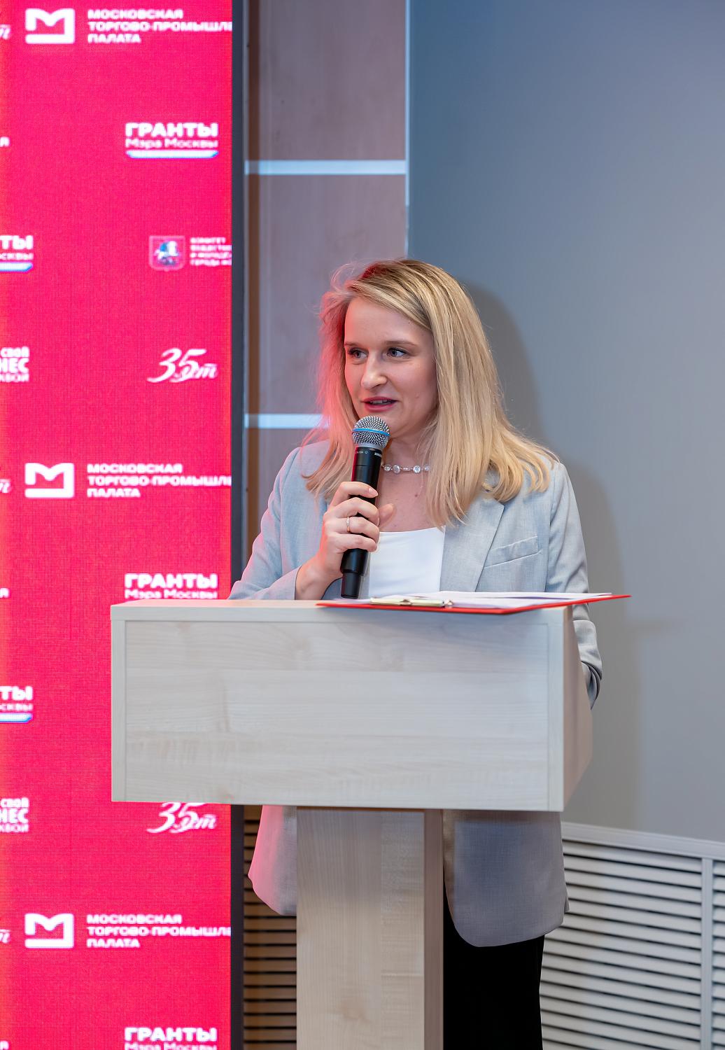 Сертификат в руках, стартап в ноутбуке: что дальше ждёт выпускников Школы международного предпринимательства 