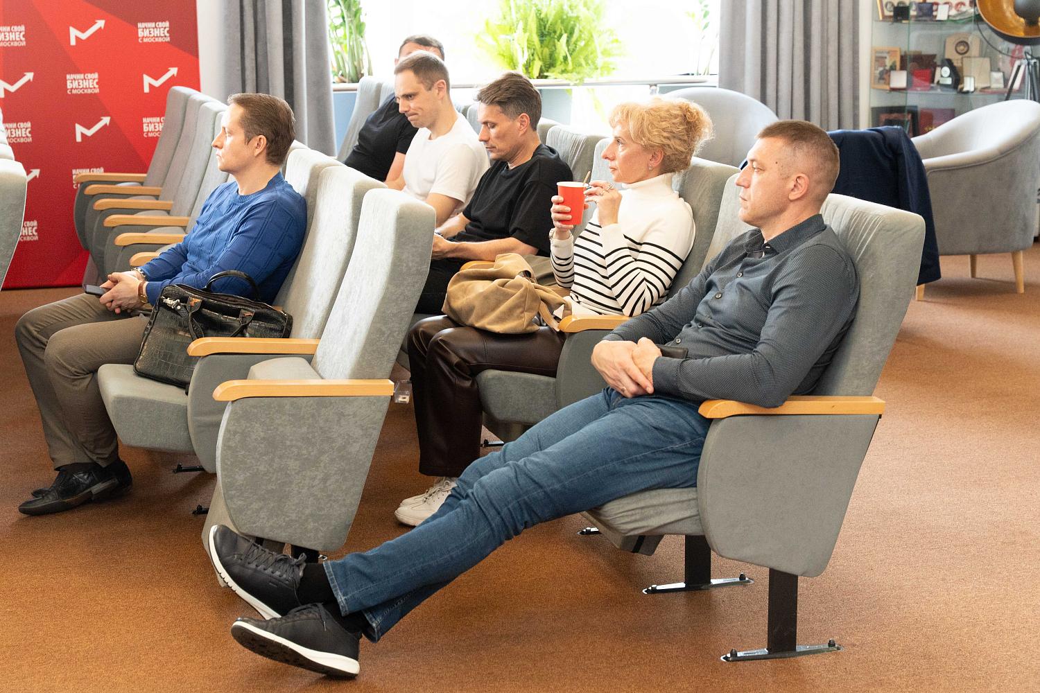 Бизнесменам рассказали о возможностях искусственного интеллекта