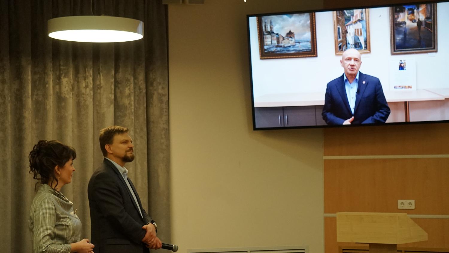 Московская ТПП начала работать как выставочное пространство