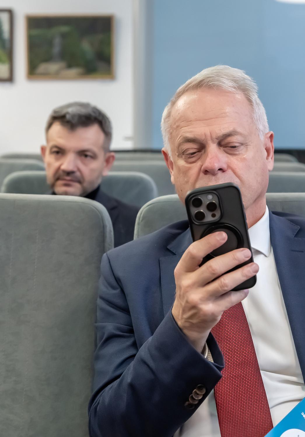 Офис в Эмиратах открывает большие возможности