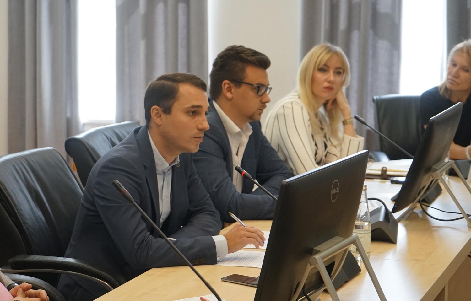 ЦУБы, смарт-офисы, маркетплейсы и многое другое: в МТПП обсуждались новые меры поддержки молодежного бизнеса