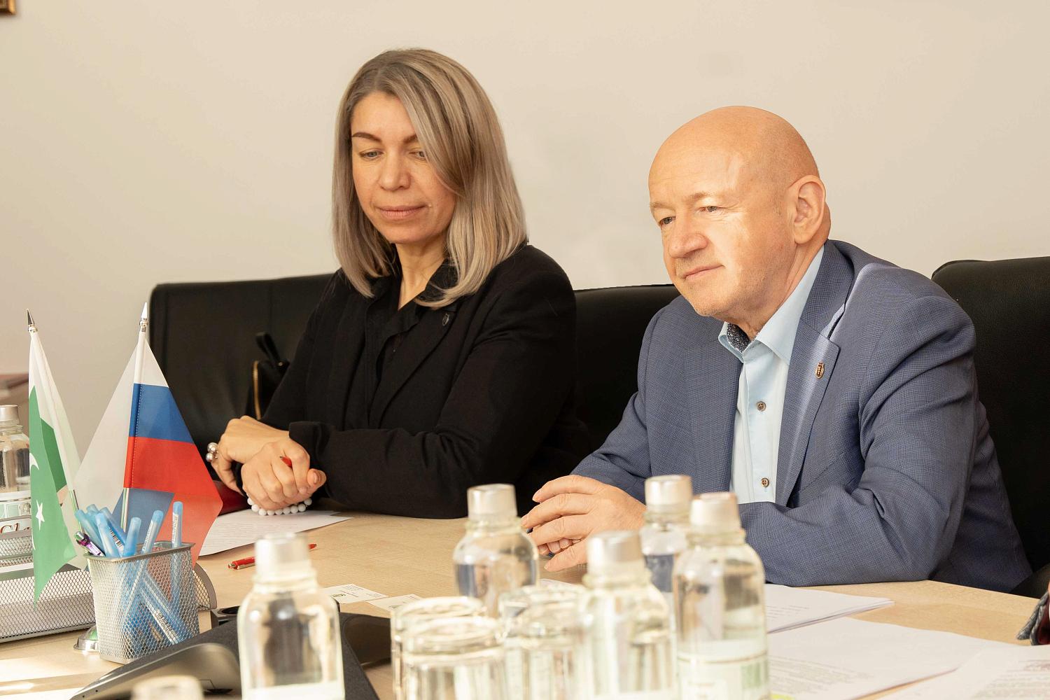 Москва и Пакистан заинтересованы в расширении бизнес-связей