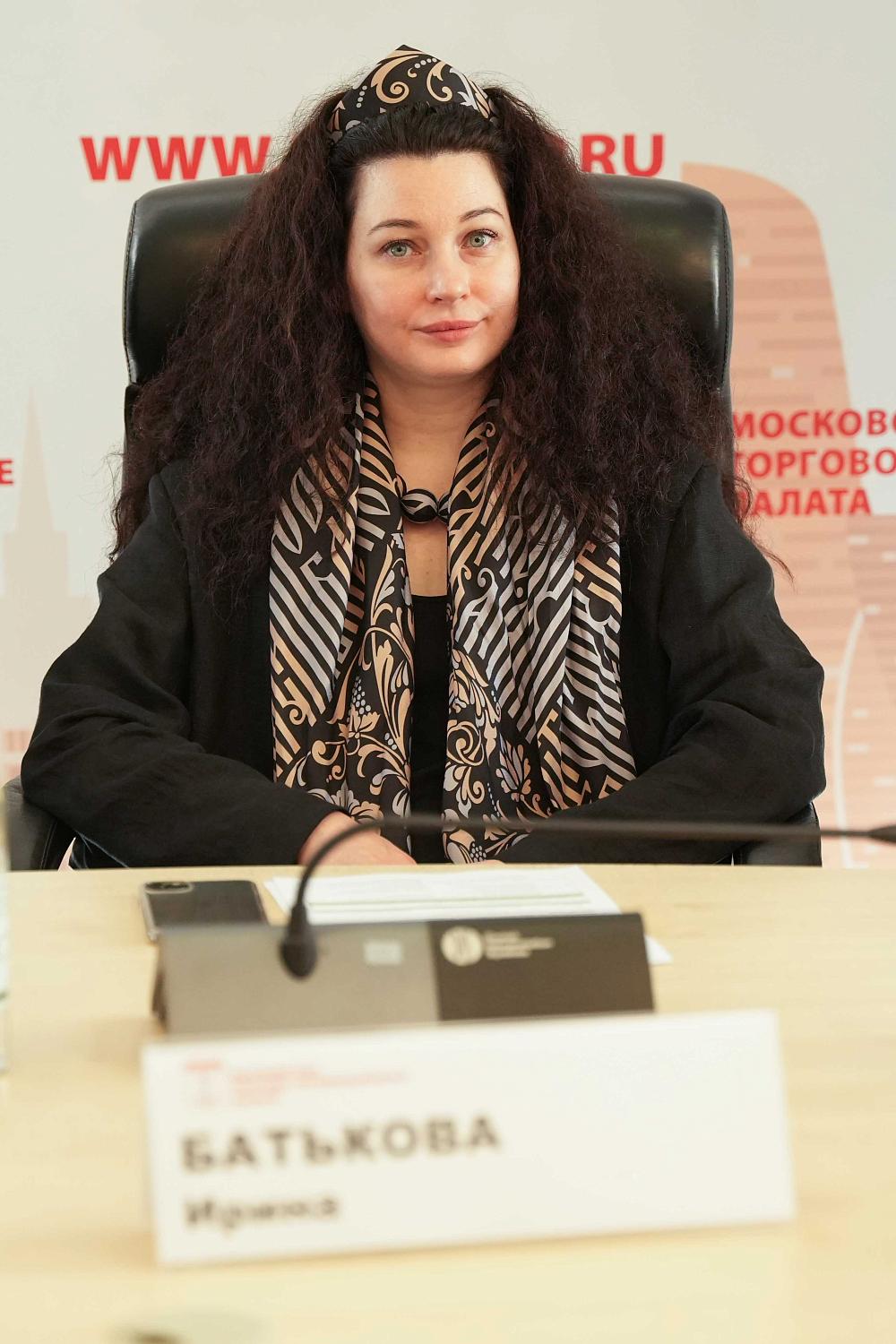 Русская мода: новая жизнь древних традиций