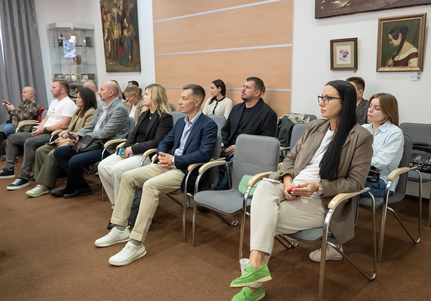 Качественный свет возникает из умения сотрудничать