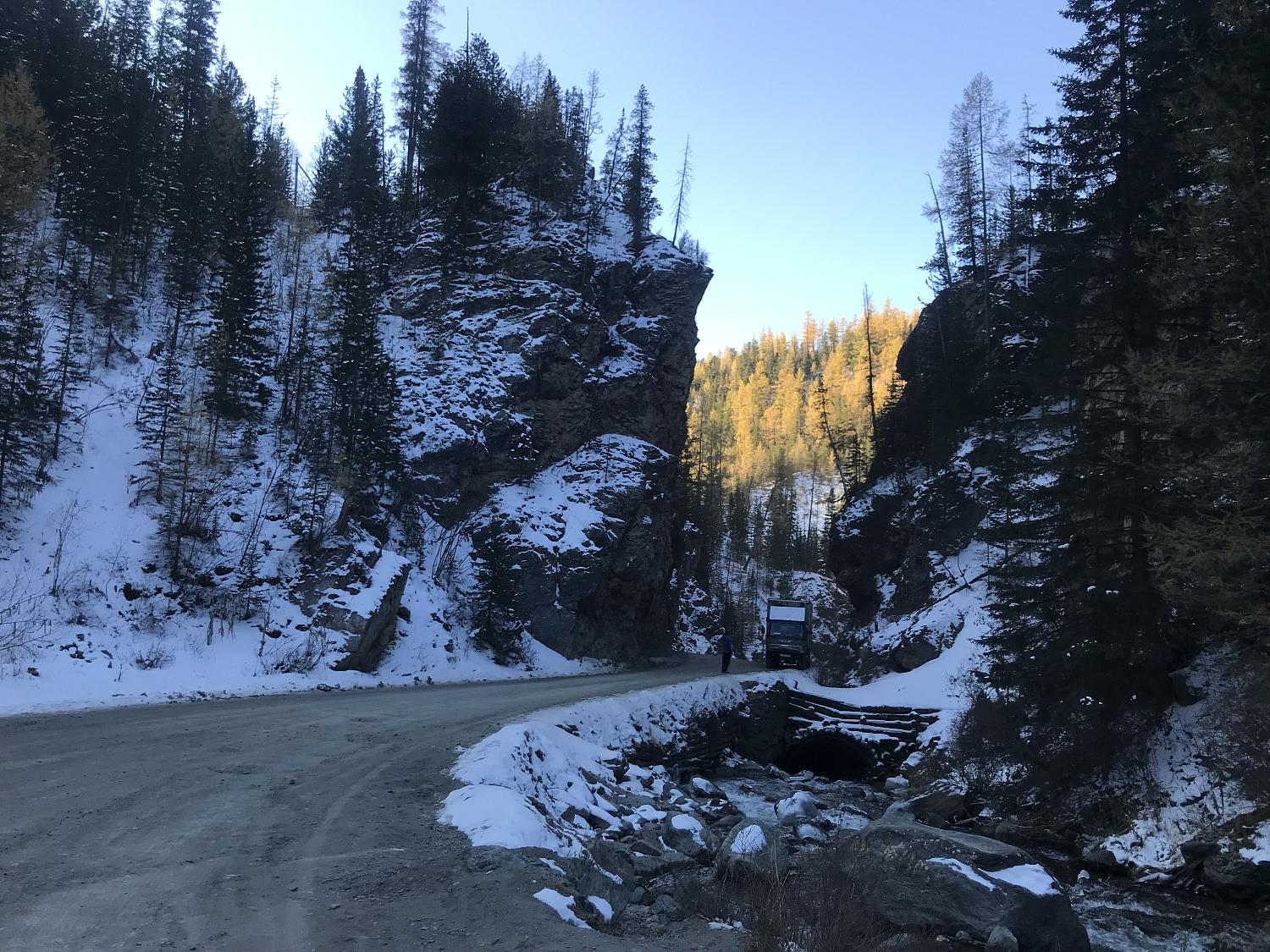 На Чуйском тракте в Республике Алтай появятся площадки безопасности для автотуристов
