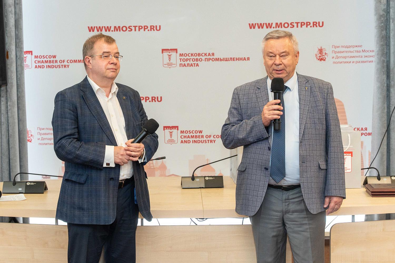 Премия «Экономическое возрождение России» выбрала тех, кто превращает цифры в истории