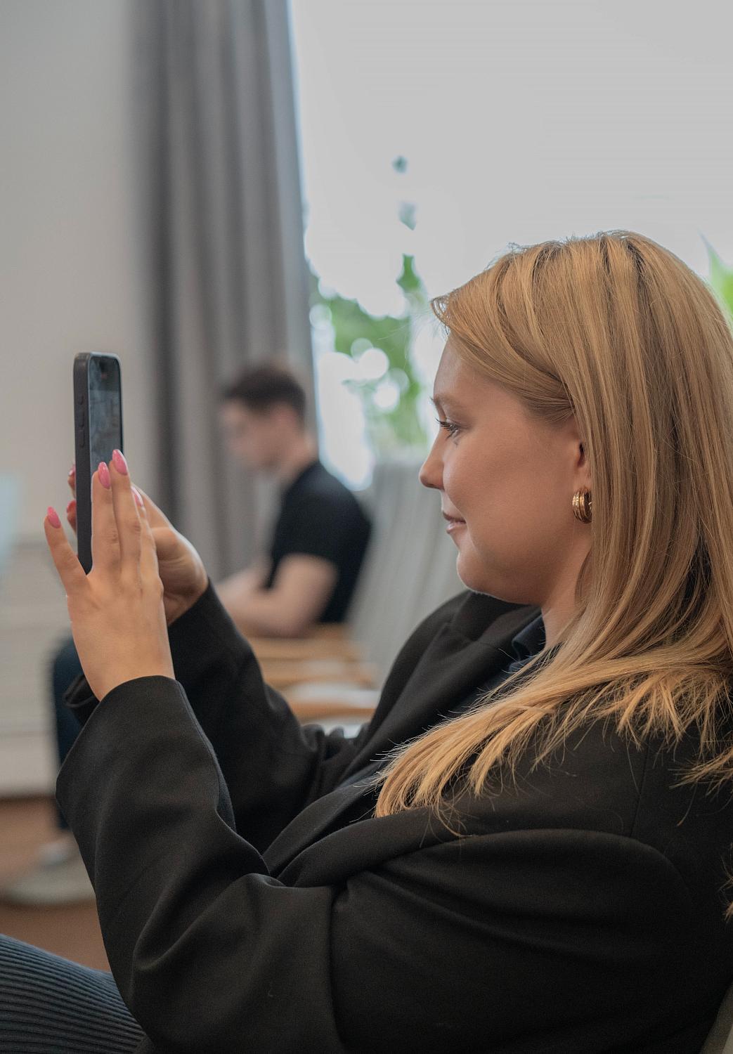 Санкционный комплаенс в эпоху глобальных ограничений: стратегии защиты для компаний и физлиц обсудили в Московской ТПП.