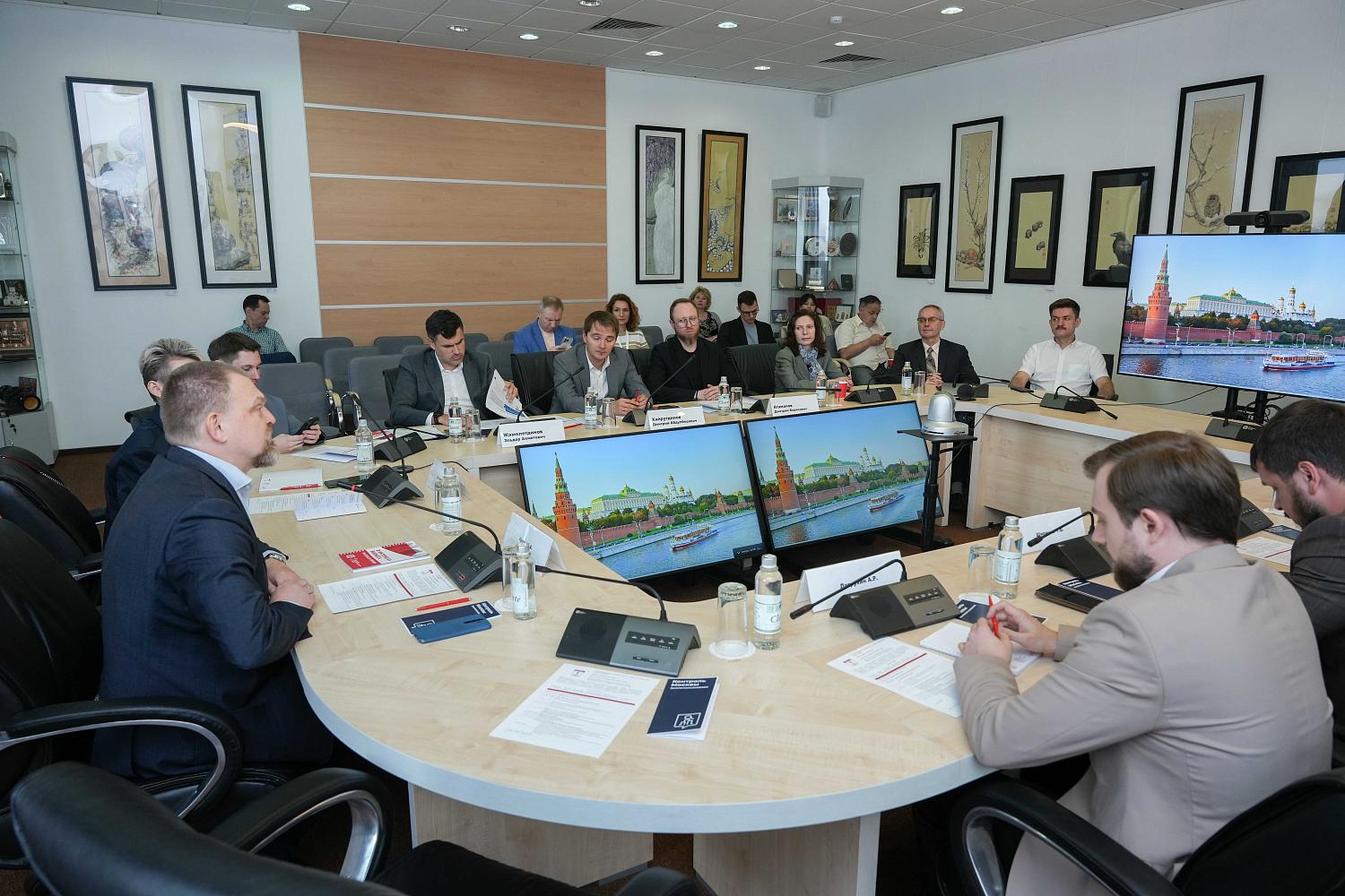 Экспертный диалог по недвижимости: предпринимателям необходима системная информационная поддержка