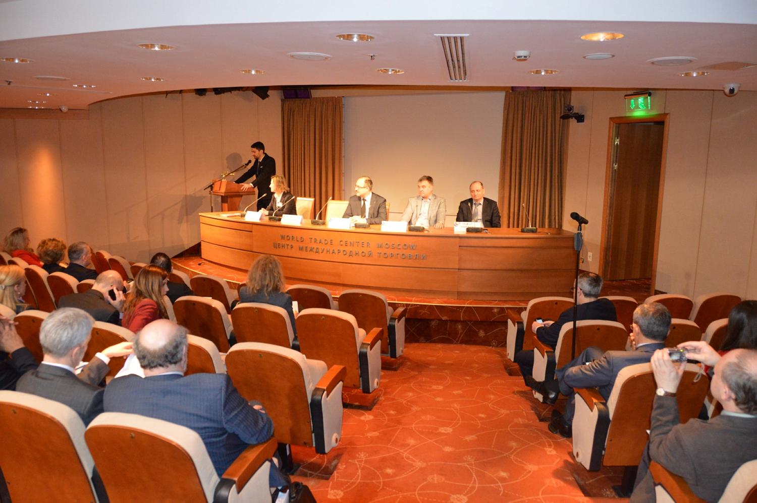 Первая выставка Foreignerslife 2016 открылась в Москве