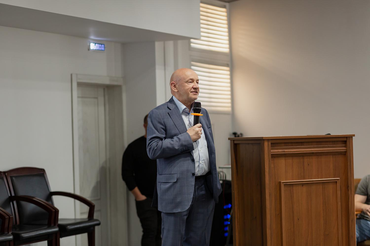 Зеленоградский симпозиум собрал юных, отважных и креативных