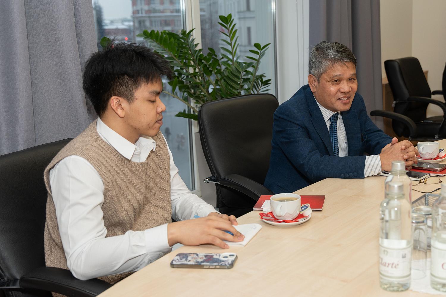 У предпринимателей Москвы и Лаоса есть взаимный деловой интерес