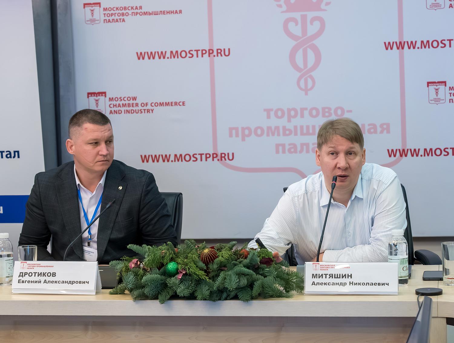 Как поднять эффективность управления многоквартирными домами?