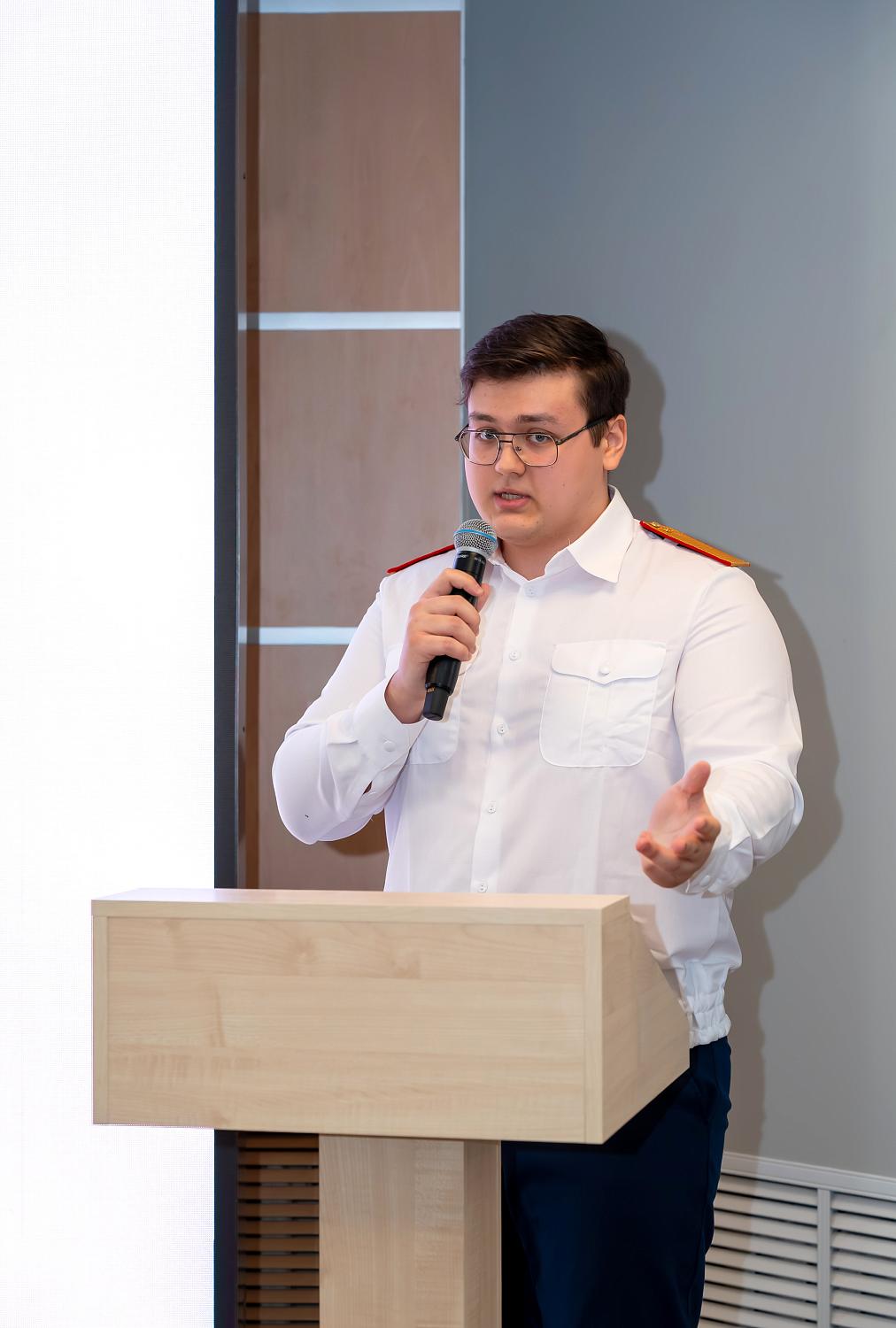 Когда работодатели, вузы и молодёжь садятся за один стол: первые шаги от «мы и они» к «мы вместе»