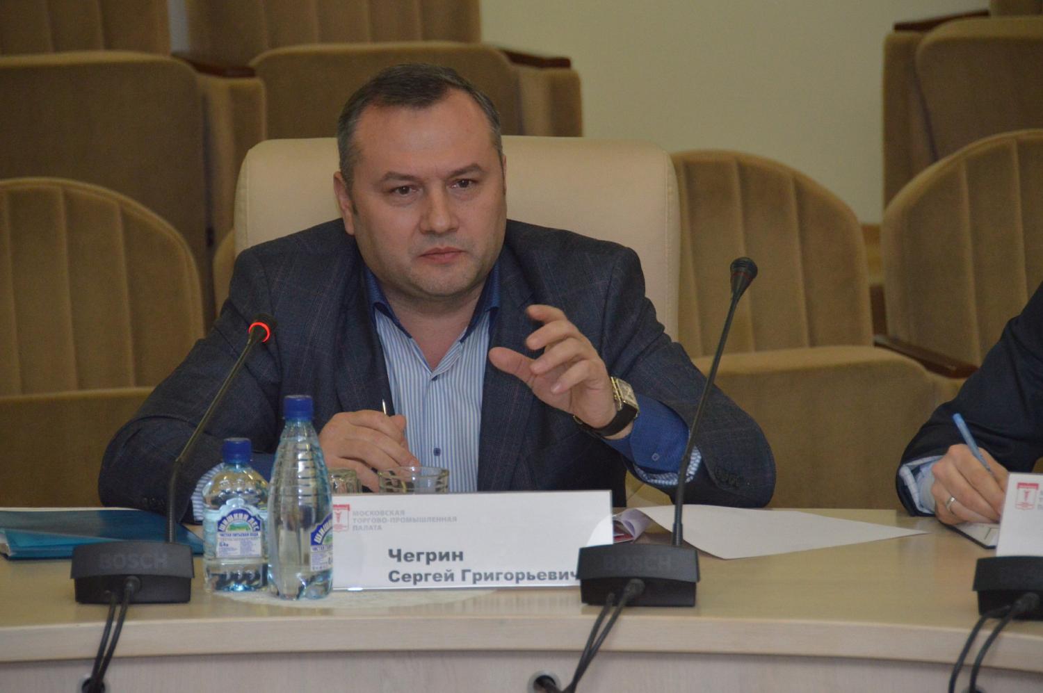 Представители бизнеса и власти обсудили проблемы въезда в столицу большегрузного транспорта