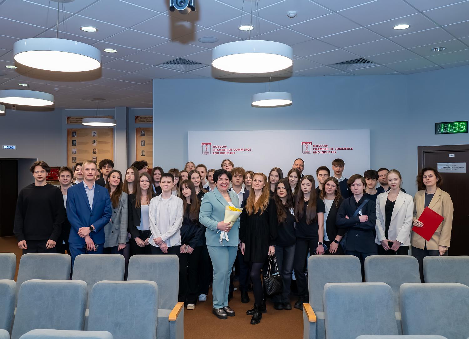 Учащиеся предпринимательского класса школы №1409 представили инвестиционные проекты на площадке МТПП