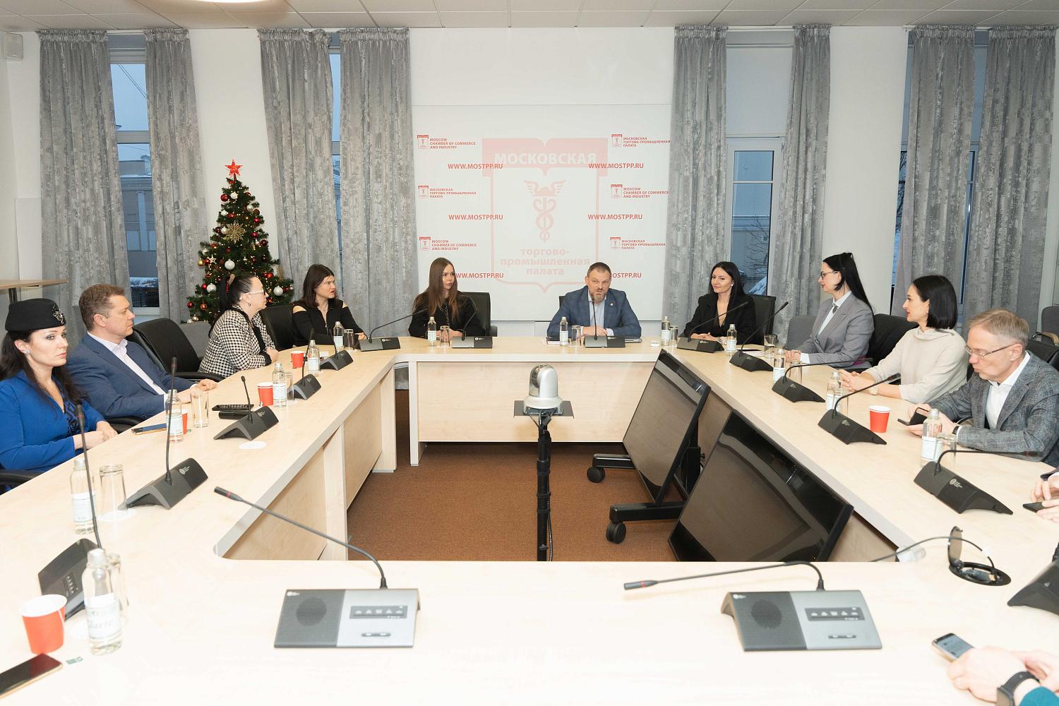 Обсуждены вопросы развития и объединения деловых сообществ 