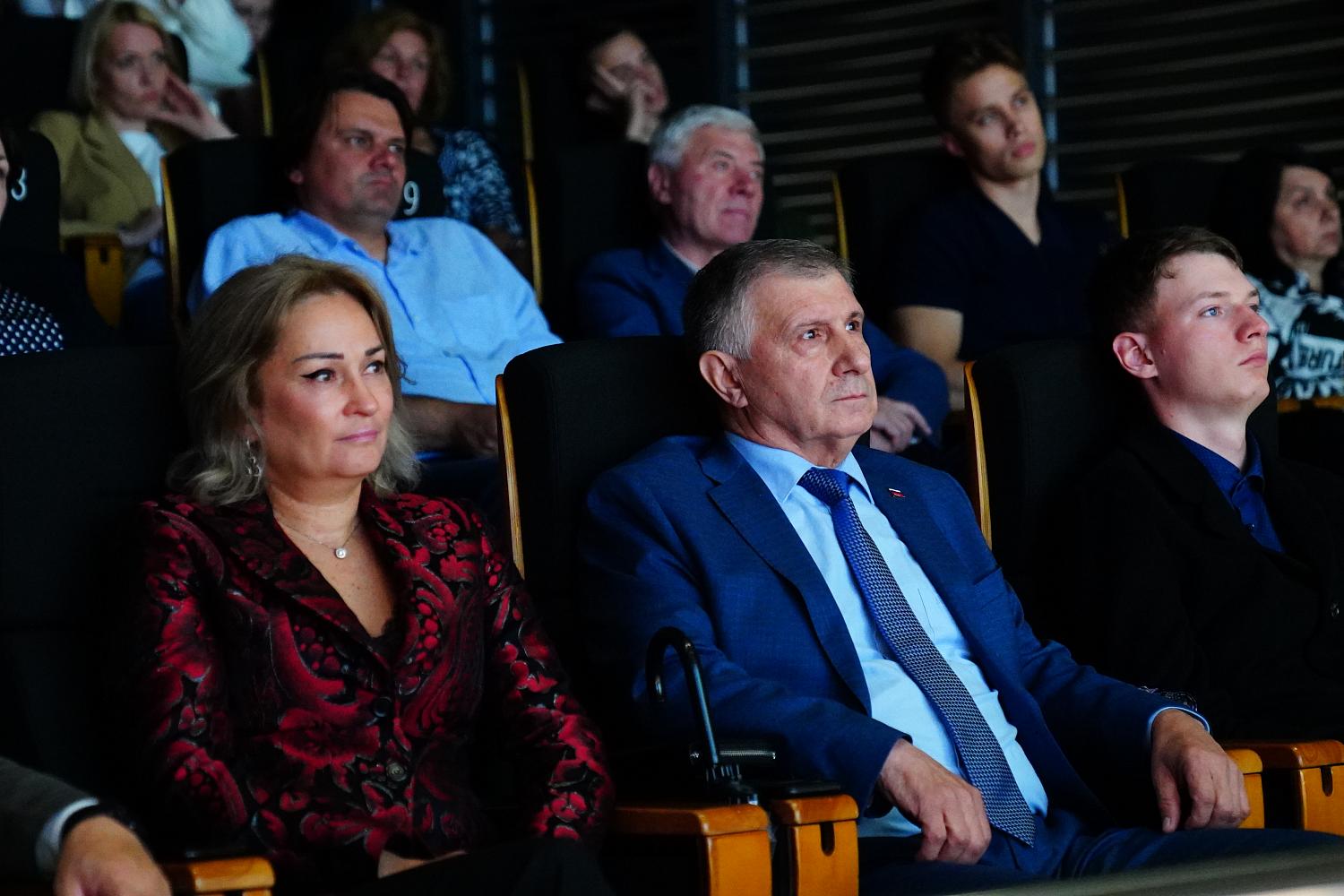 «Экономика нового времени»: Московская торгово-промышленная палата провела конференцию в общественном штабе Сергея Собянина