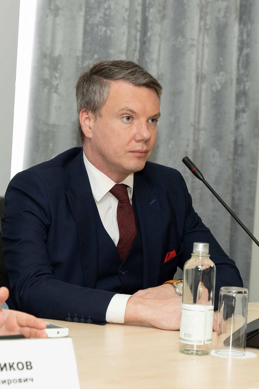 Эксперты рассмотрели ряд кейсов в управленческом консалтинге