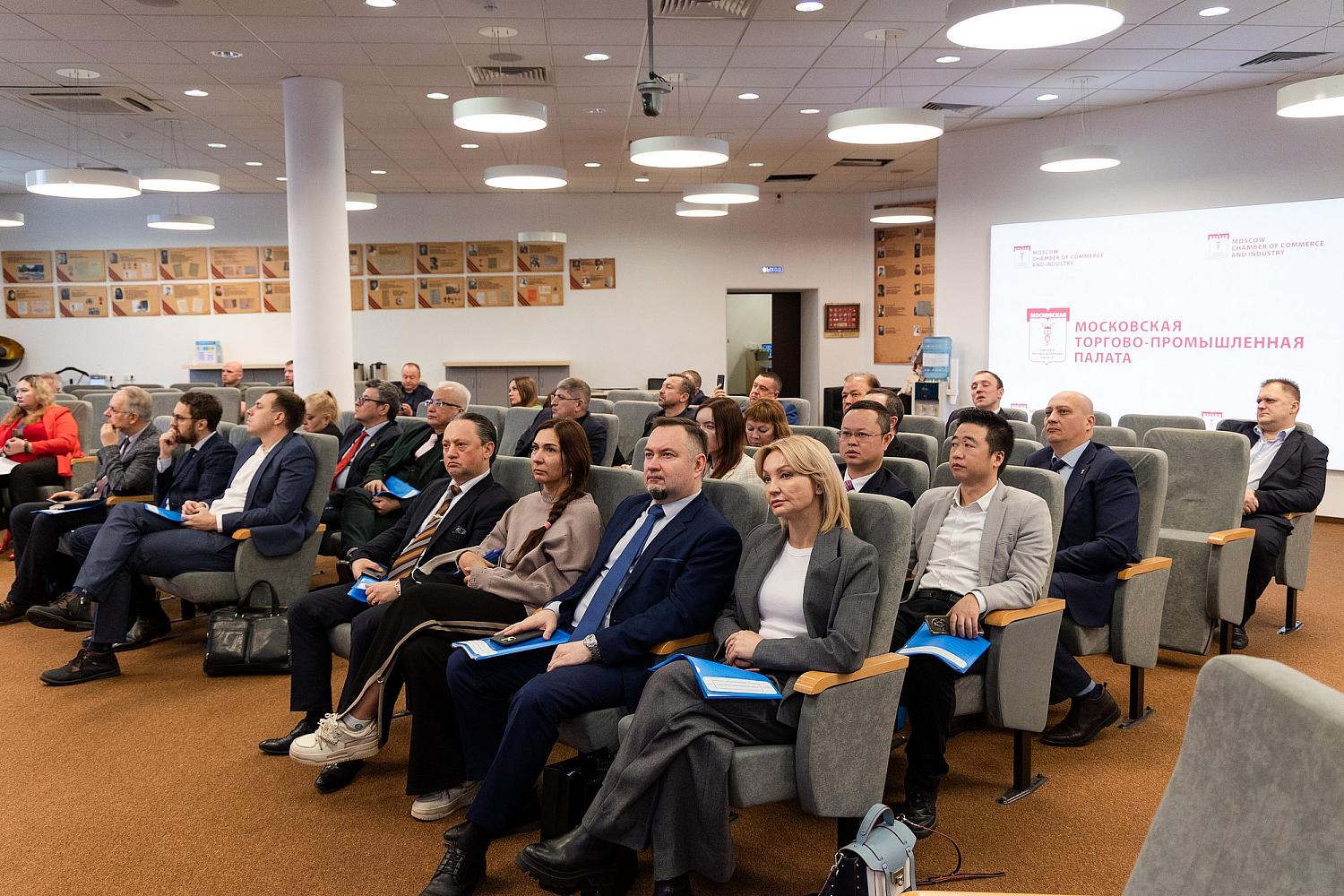 Российско-китайское деловое сотрудничество: перспективы и «подводные камни»
