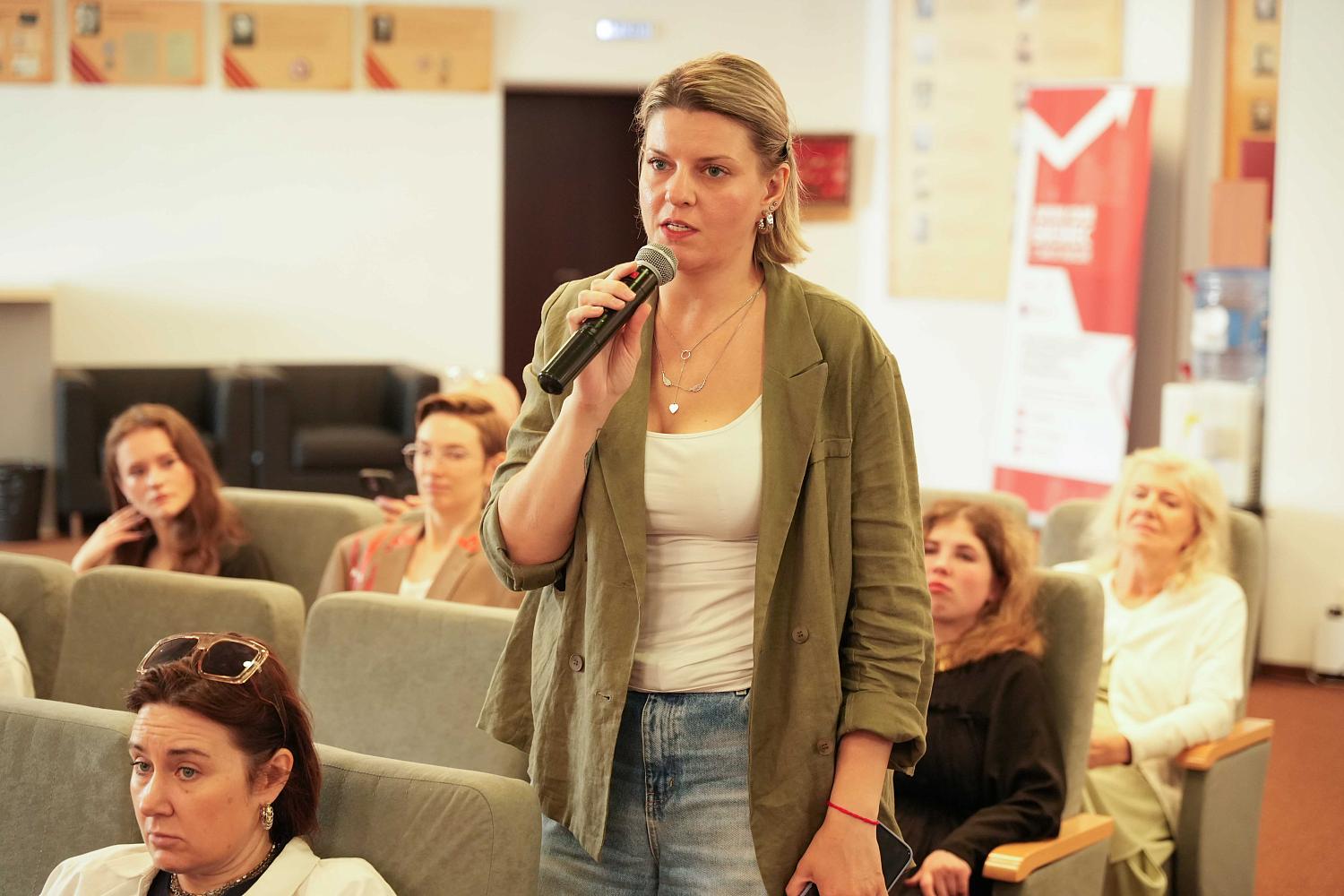 Русская мода: новая жизнь древних традиций