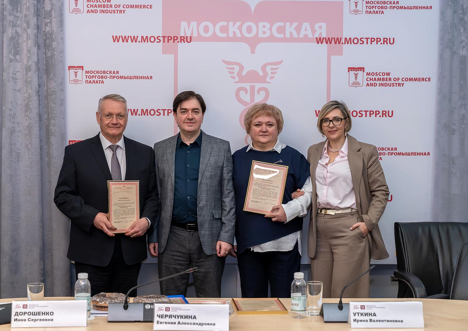 Медиация лечит конфликты: как врачи и пациенты учатся слышать друг друга