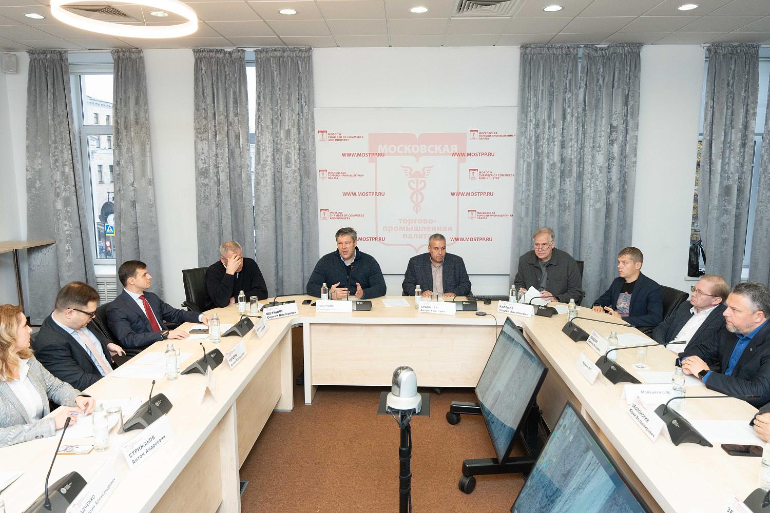 Как и чему нужно обучать молодых людей в современном мире?