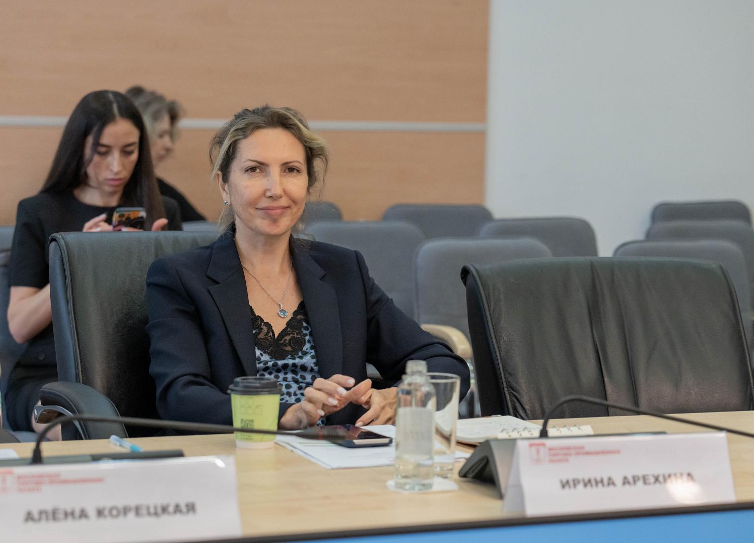 Деловые женщины обменялись практическими рекомендациями на площадке МТПП