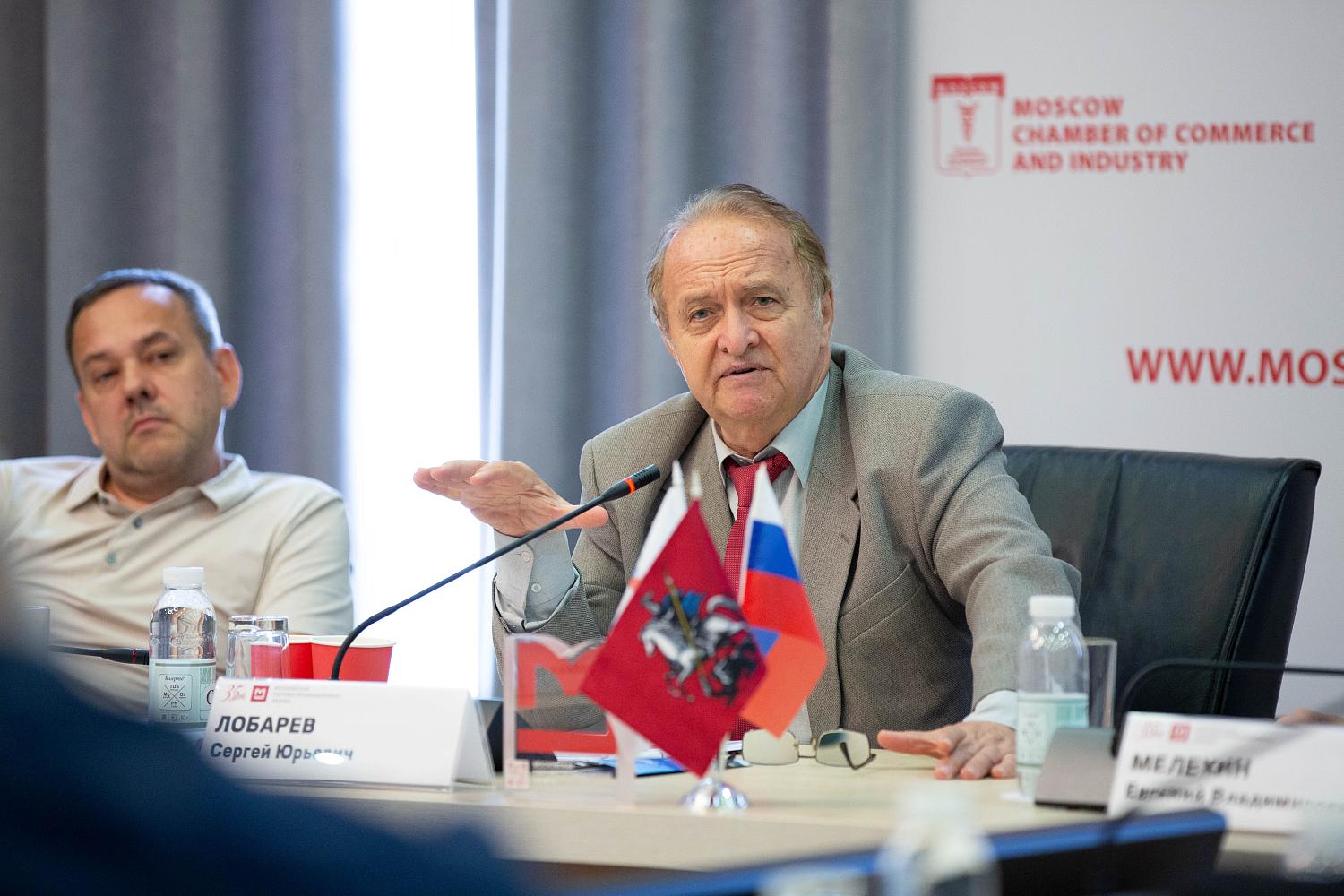 Прозрачные правила вместо серых схем: в МТПП обсуждают, как перезапустить рынок аренды авто для туристов