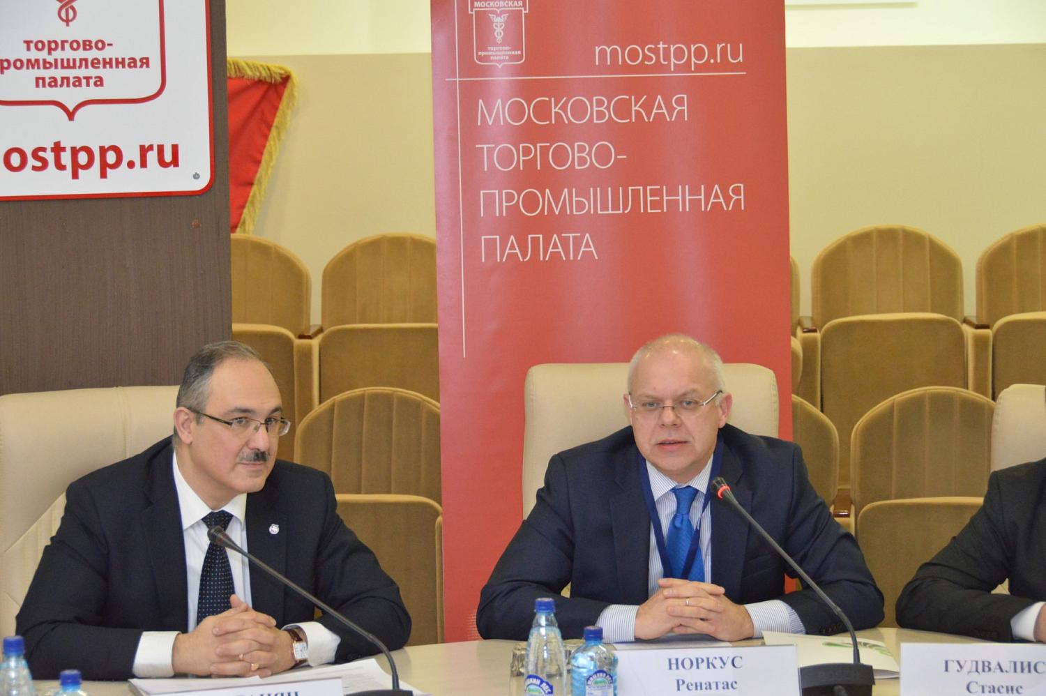 Россия - Литва: важно добиться сокращения сроков перевозок