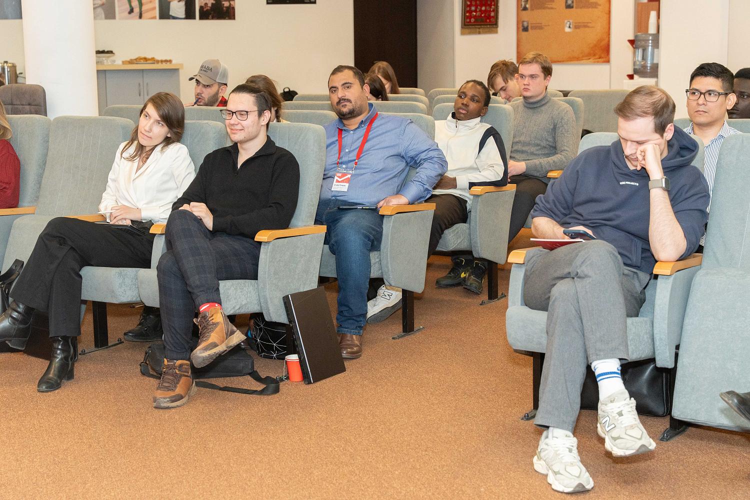 «Мы продаём не продукт, мы продаем эмоции»