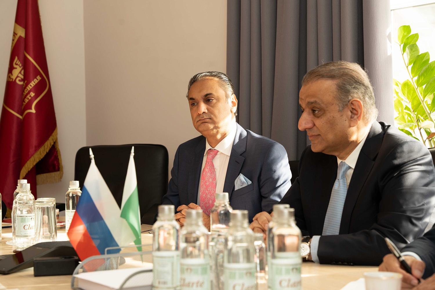 Москва и Пакистан заинтересованы в расширении бизнес-связей