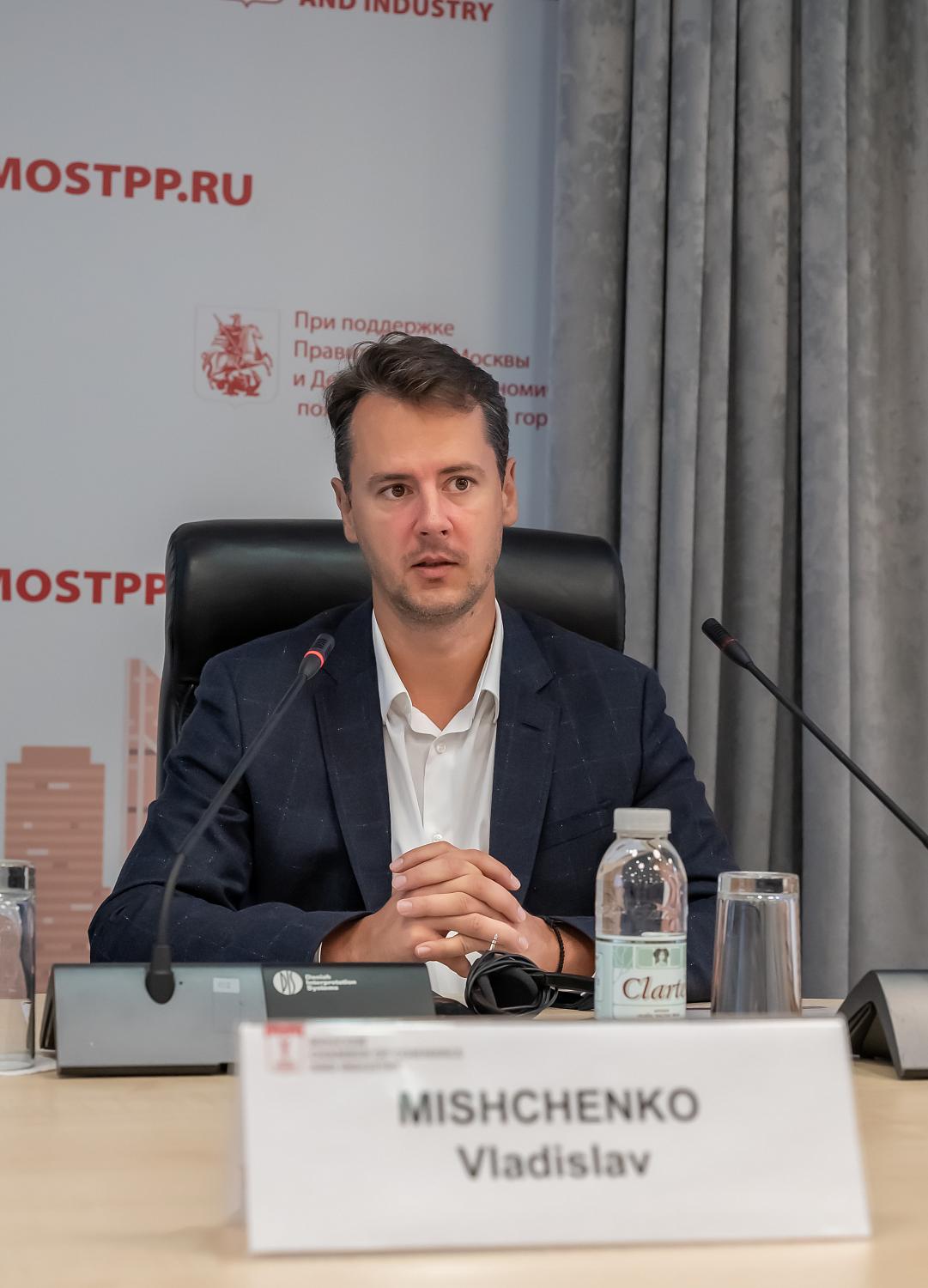 Офис в Эмиратах открывает большие возможности