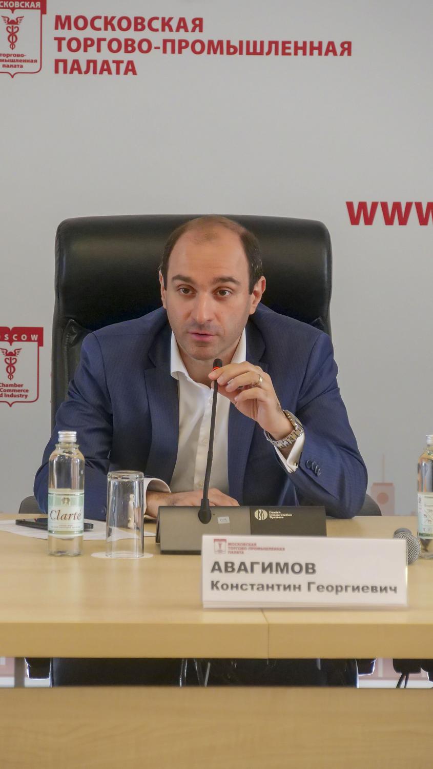 Обсуждены проблемы взаимодействия дизайнеров и производственников 
