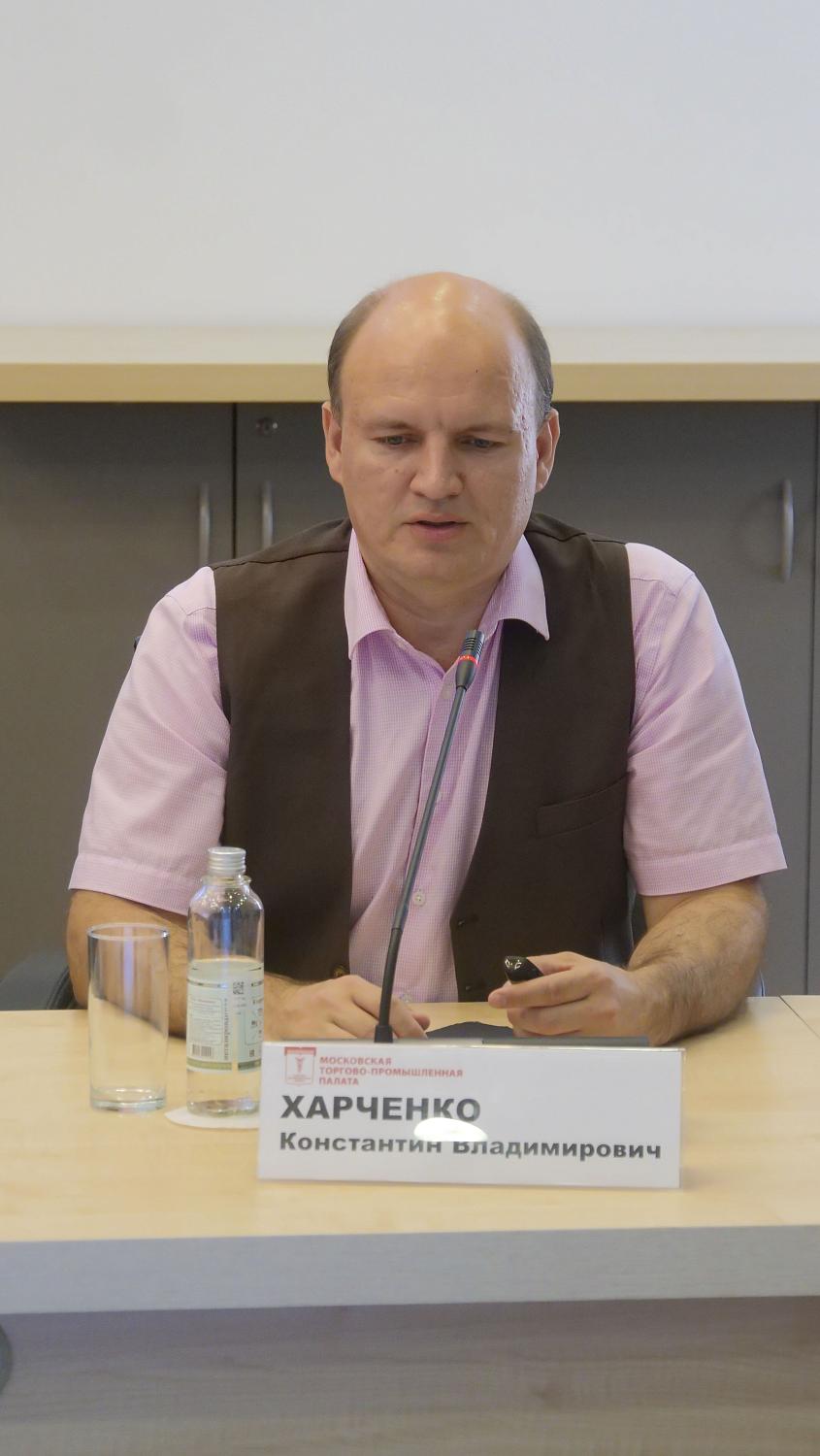 Профессиональные консультанты обсудили ситуацию в корпоративном дополнительном профессиональном образовании