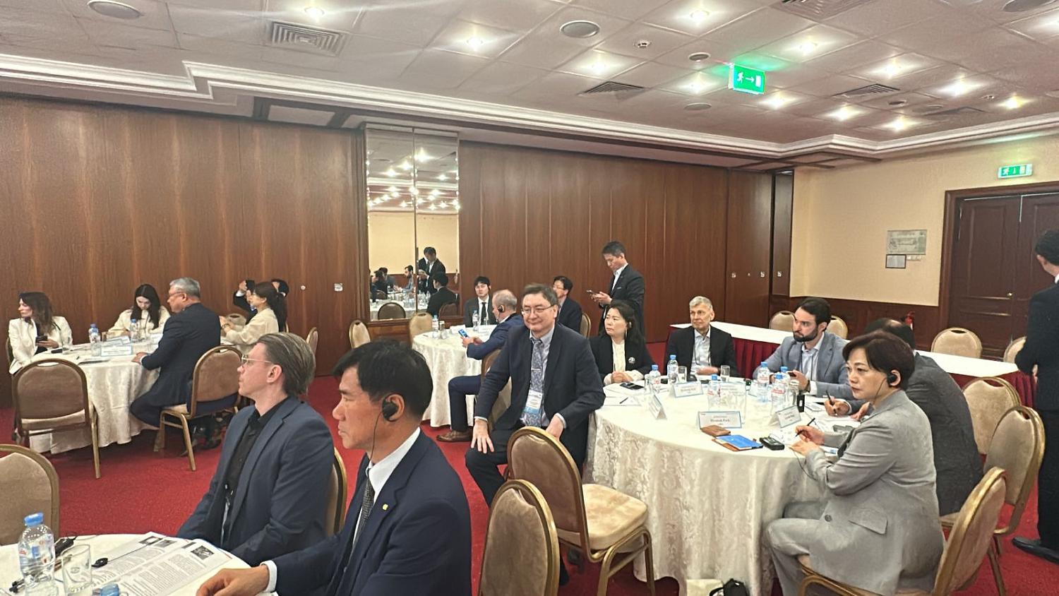 Москва и Хвасон (Южная Корея) нацелены на расширение сотрудничества в различных отраслях экономики