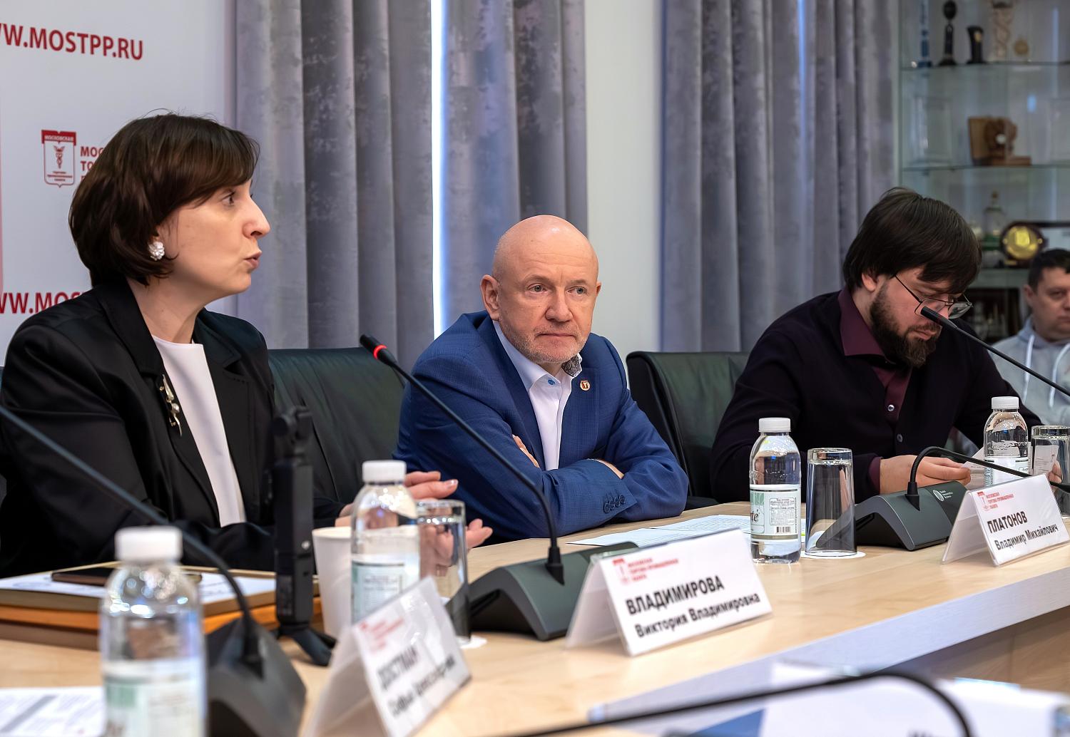 От детского дома к самостоятельной жизни: бизнес и НКО о поддержке взрослых сирот