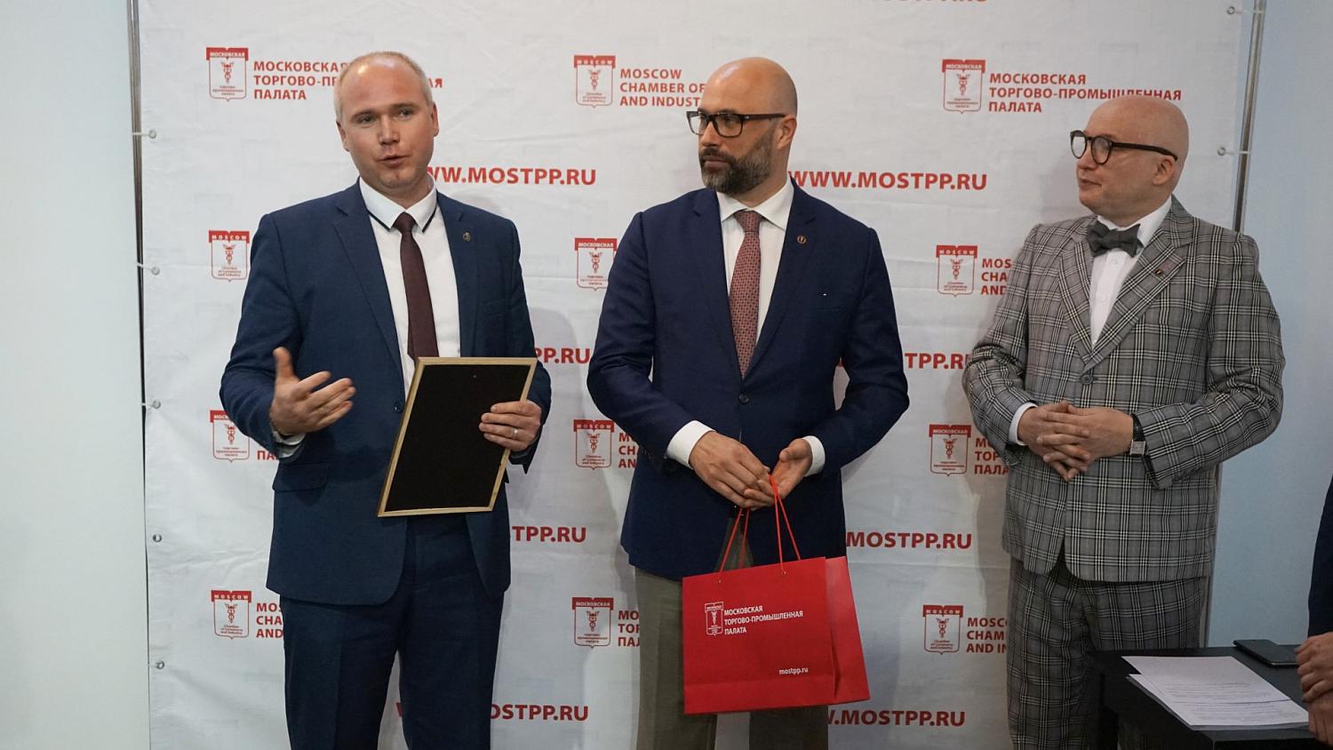 Победители московского этапа конкурса «Золотой Меркурий» были награждены в Центре современного искусства «Винзавод»