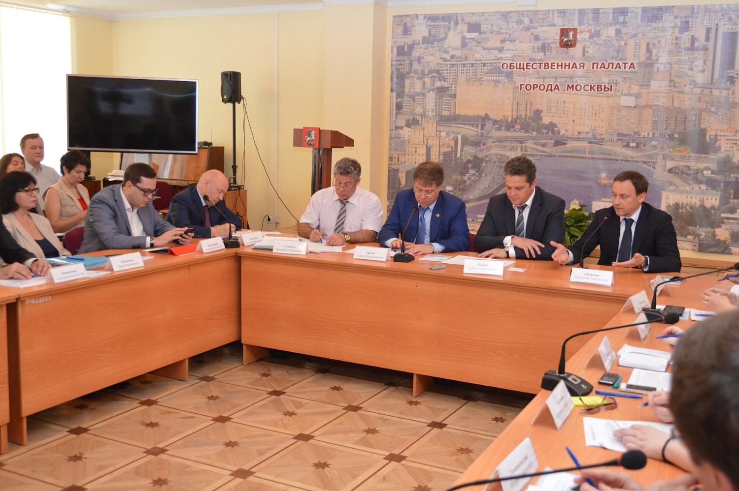 Реализацию Региональной программы капитального ремонта обсудили в Общественной Палате г. Москвы