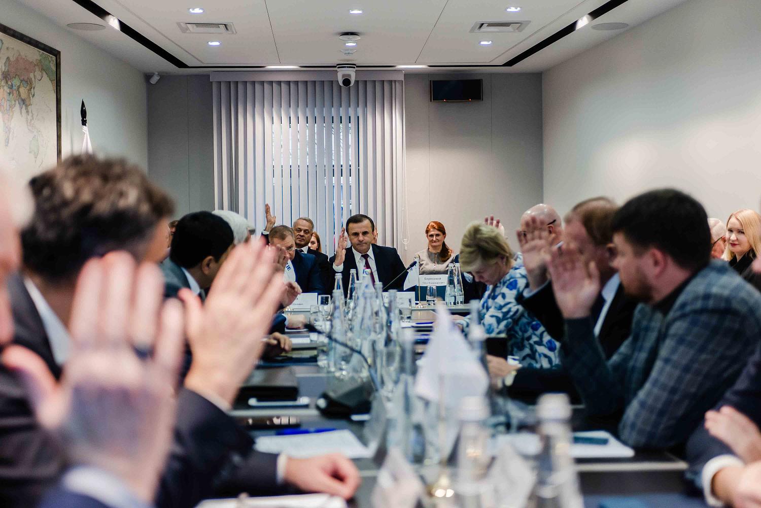 Владимир Платонов: Международный конгресс промышленников и предпринимателей и Московская ТПП будут объединять усилия ради помощи бизнесу 