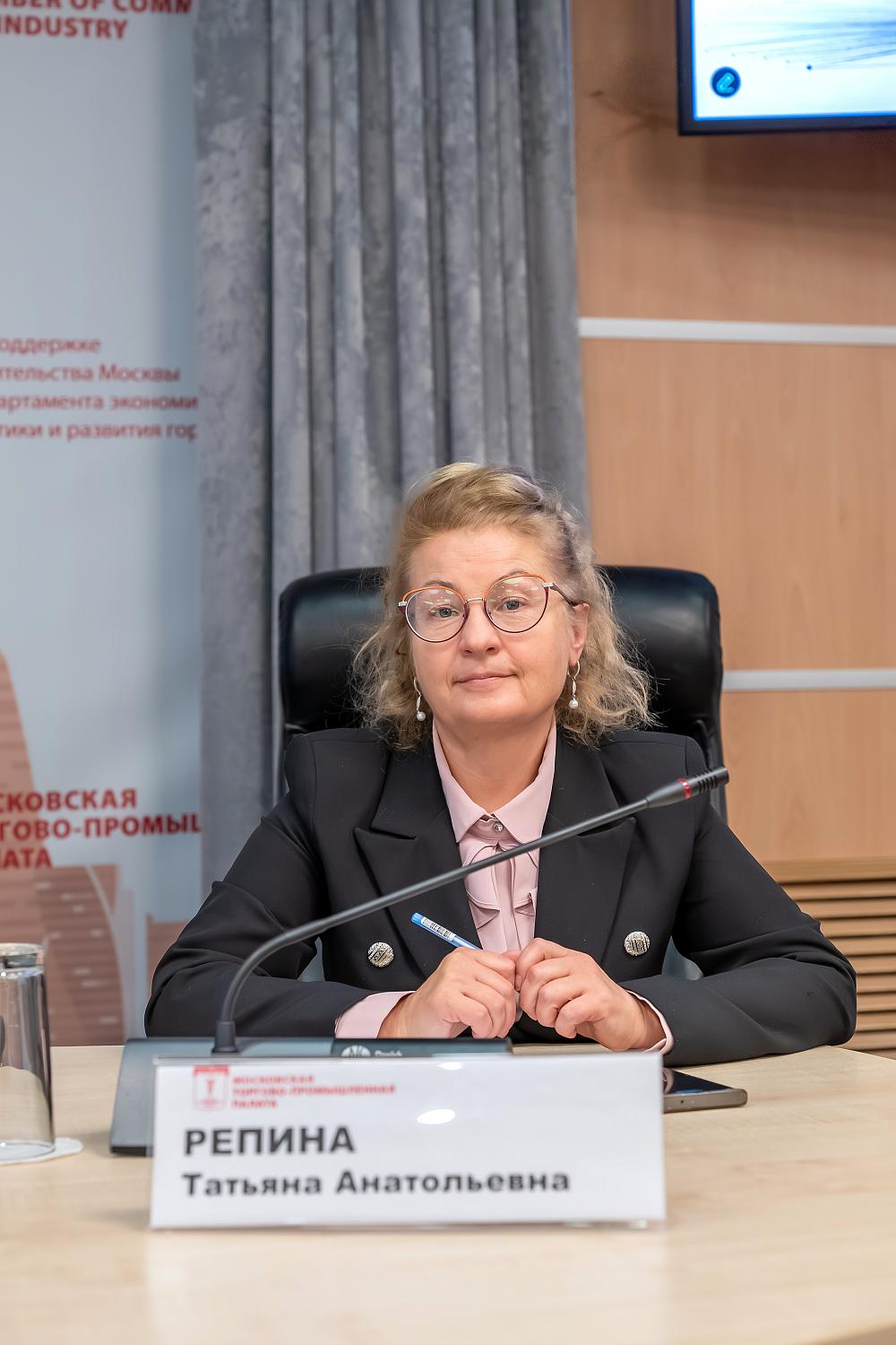 Люди и алгоритмы: как ИИ усиливает команду, а не заменяет её