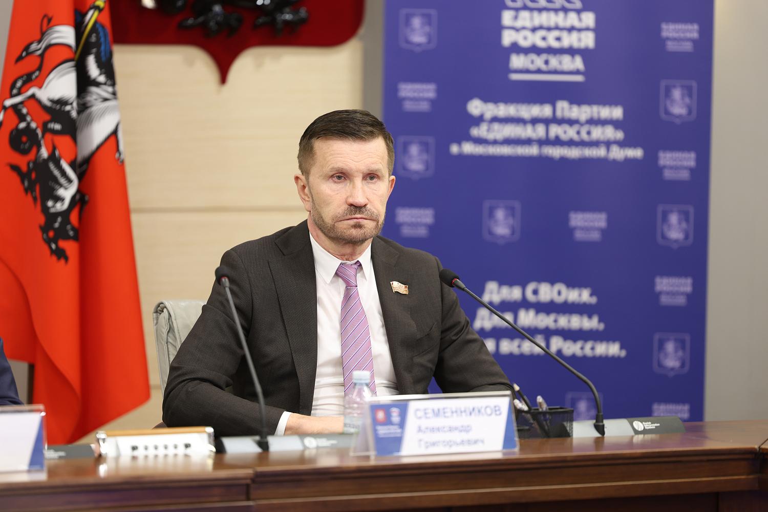 Владимир Платонов на площадке Мосгордумы предложил консолидировать позицию бизнеса по корректировке требований СанПиН