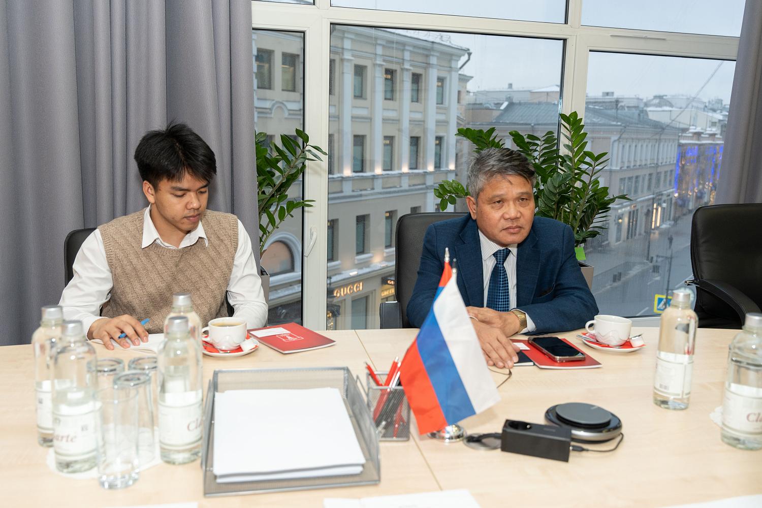 Moscow and Laos entrepreneurs have a mutual business interest