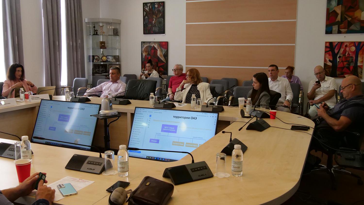 Эксперты обсудили долговую безопасность в ОАЭ