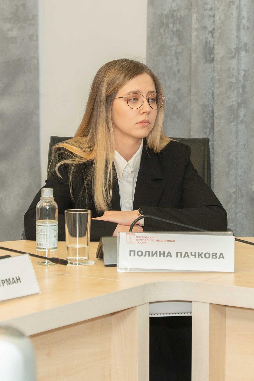 Маркировка рекламы в интернете по-прежнему вызывает много вопросов у предпринимателей и блогеров