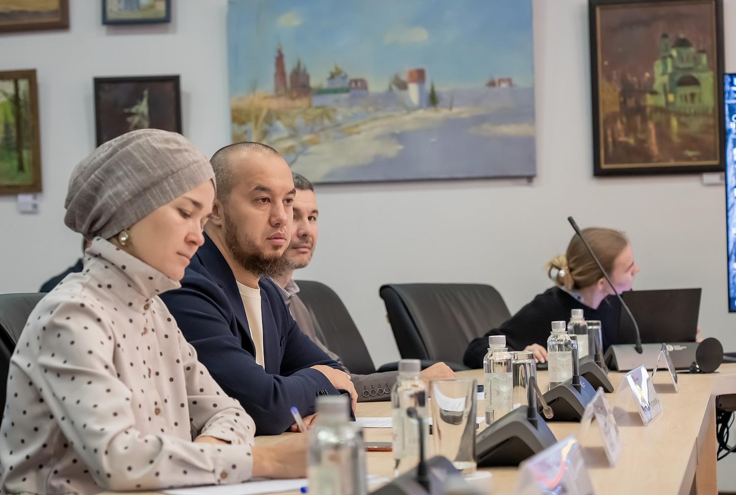 Эксперты обсудили перспективы практического внедрения исламского банкинга в России