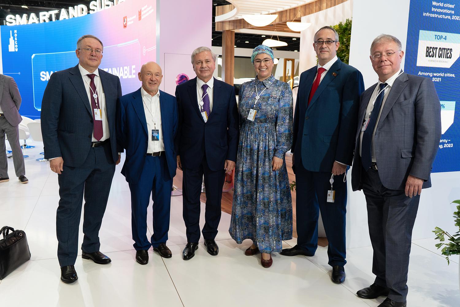 Владимир Платонов в составе делегации ТПП РФ принял участие в работе Инвестиционного форума в Абу-Даби 