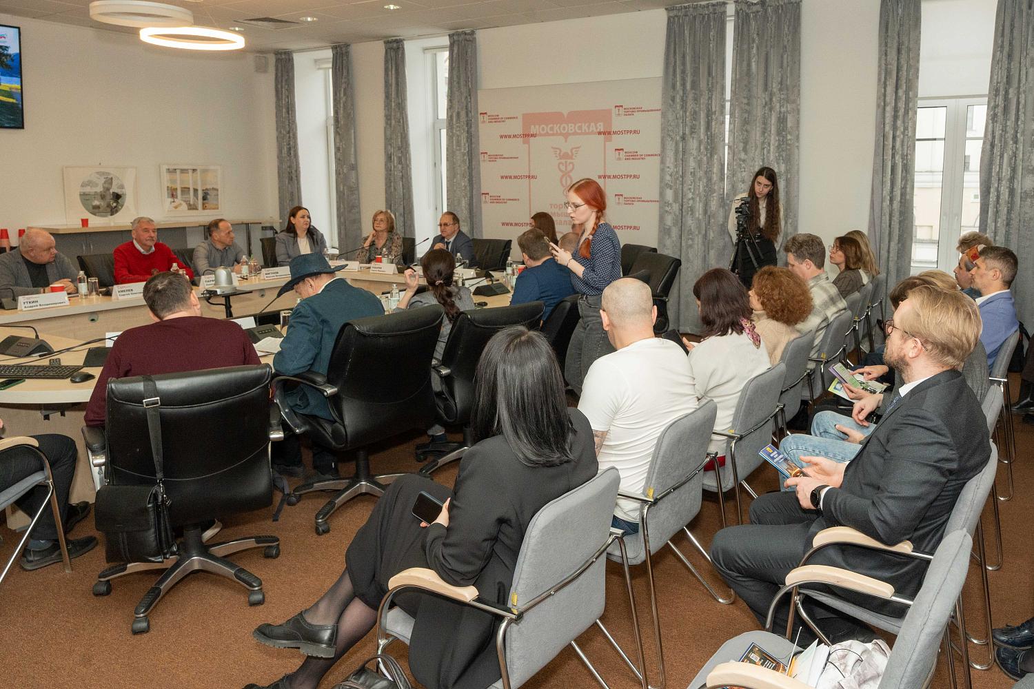 Путешествия на автомобиле и байке по Золотому кольцу должны стать комфортными и безопасными 