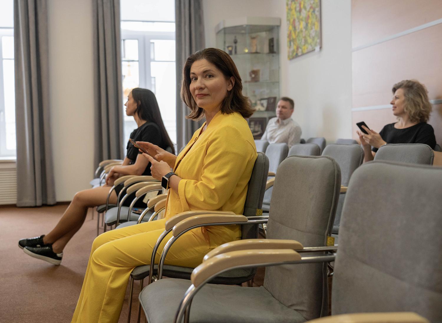 Деловые женщины обменялись практическими рекомендациями на площадке МТПП