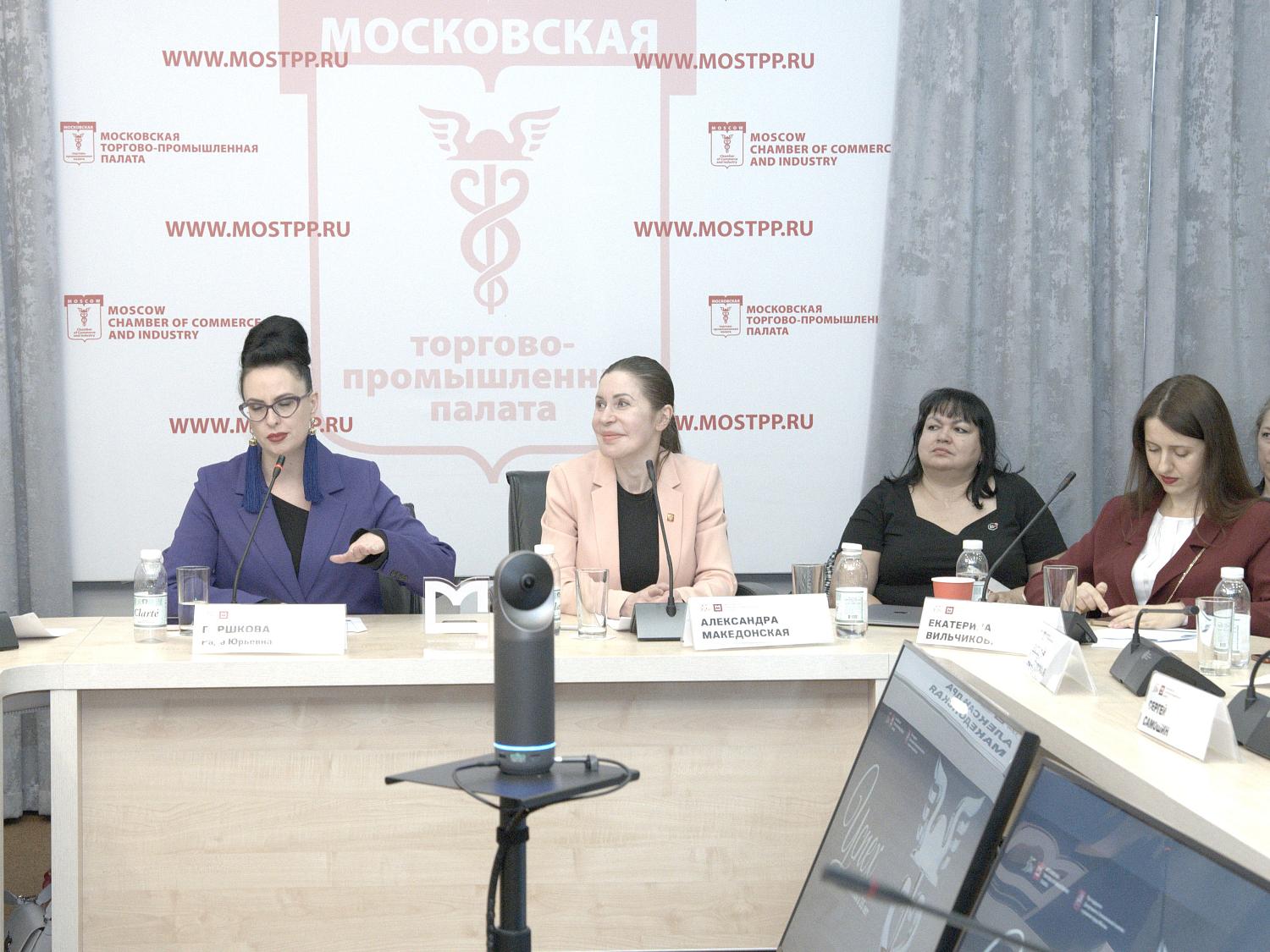 Эксперты обсудили пути развития креативной экономики