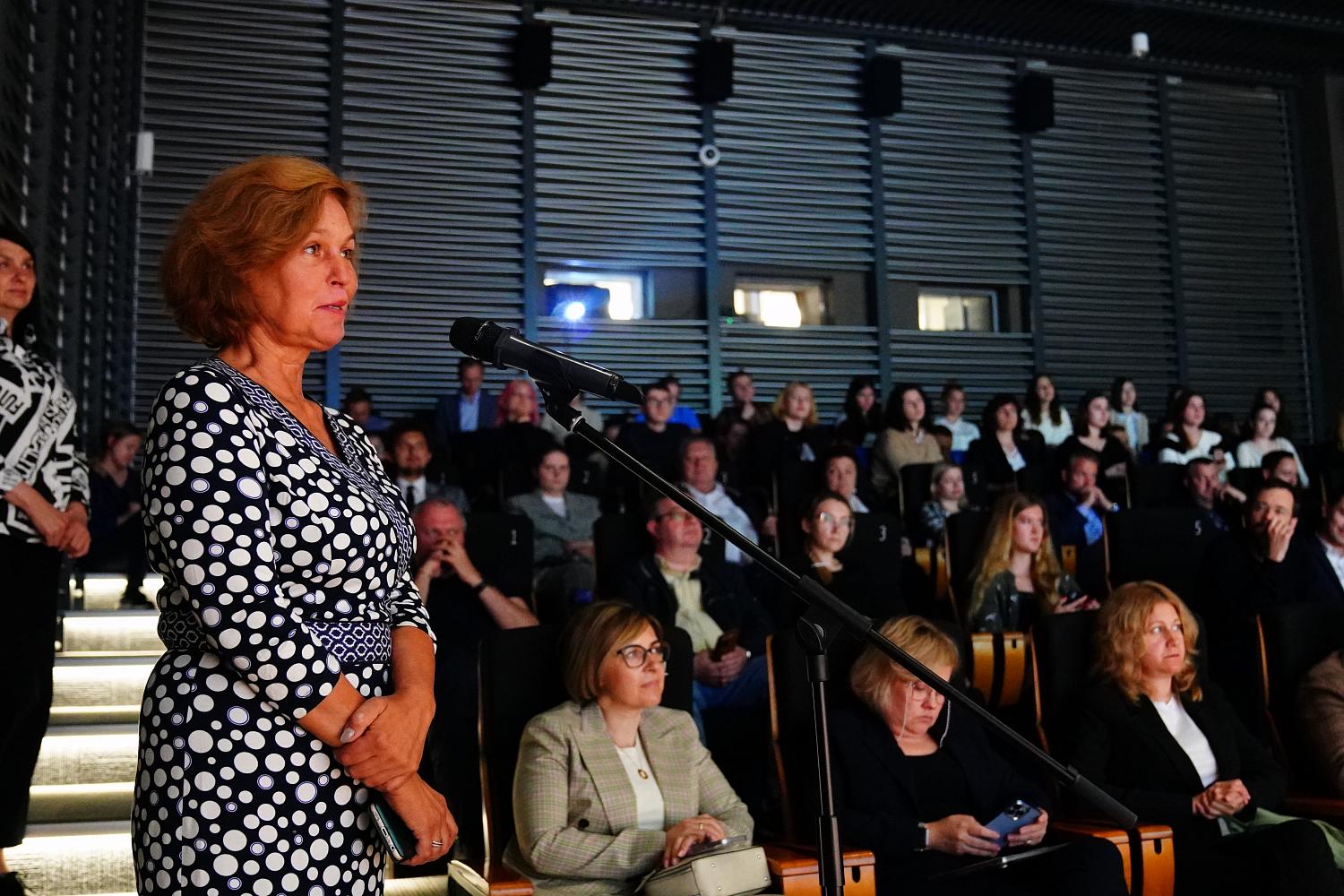 «Экономика нового времени»: Московская торгово-промышленная палата провела конференцию в общественном штабе Сергея Собянина